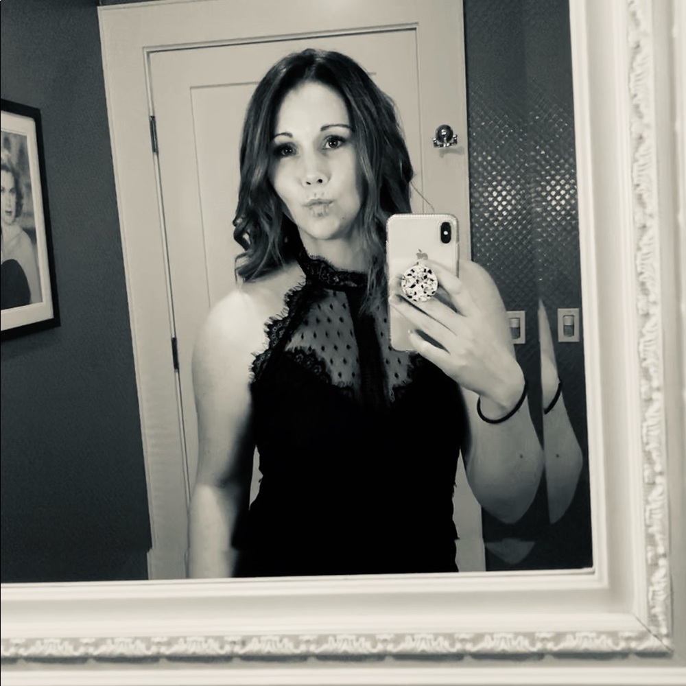 Meet your Posher, Simone